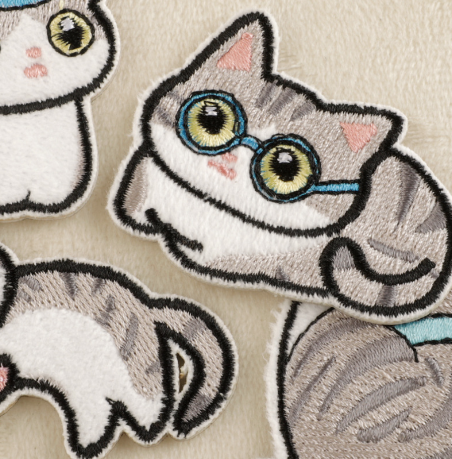 9 pcs Cat Set Stick On Patches Embroidered Applique Badge Sew On Patch UK