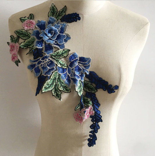 Large Blue Flower Embroider Lace Collar Trim Sewing Applique Corsage